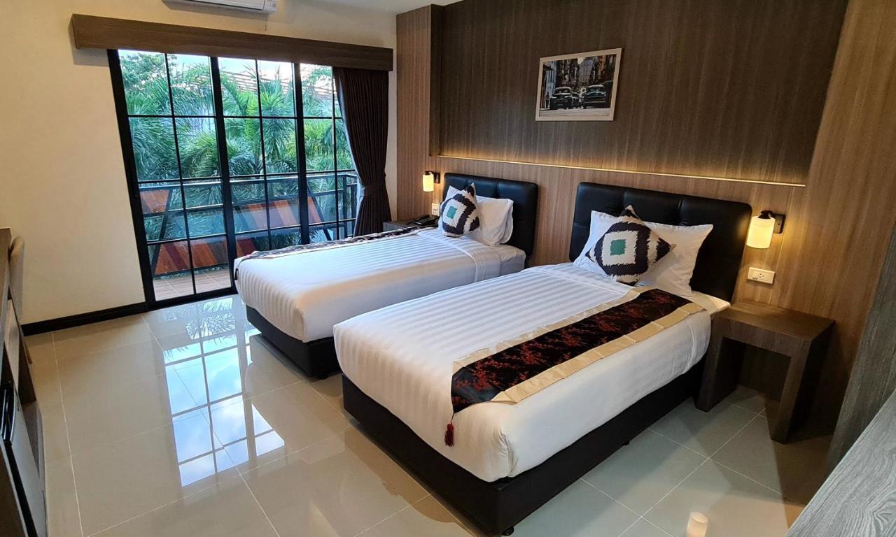 The Room Boutique Hotel 사콘 나콘 외부 사진