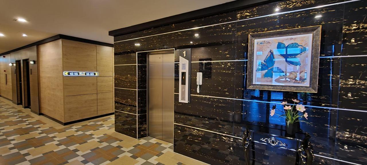 The Room Boutique Hotel 사콘 나콘 외부 사진